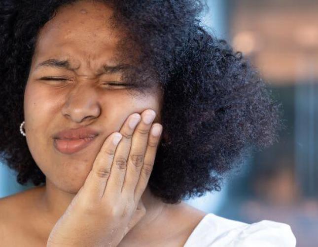 Emergency Situations: What to Do if Your Dental Crown Falls Off